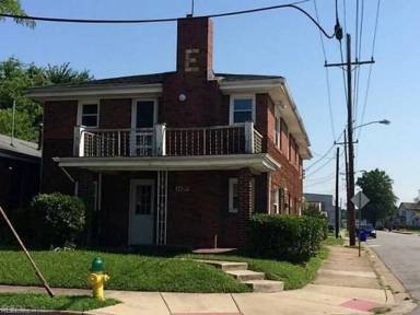 Main picture of 1420 Goff St