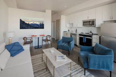 Main picture of 2639 W Holden Pl