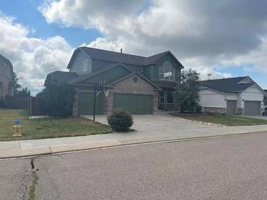 Main picture of 8021 Lodi Ln