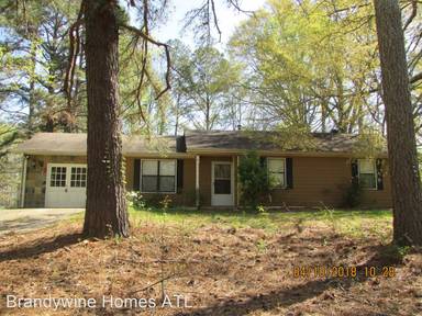 Main picture of 5000 McLain Dr NW