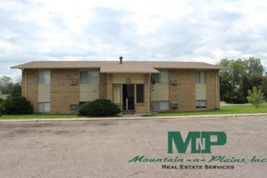 Main picture of 2901 Sumac St
