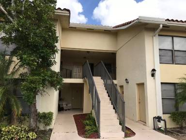 Main picture of 1520 Lake Crystal Drive B