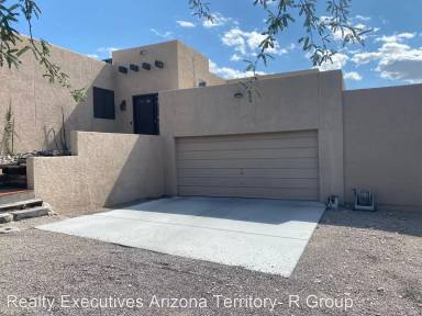 Main picture of 1750 E Calle Guillermo