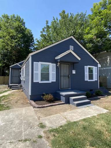 Main picture of 3069 Princeton Ave