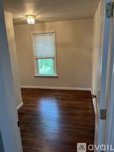 Main picture of 101 W Genessee St