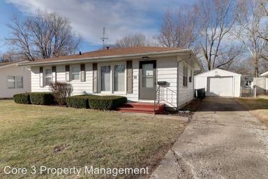Main picture of 207 Magnolia Dr
