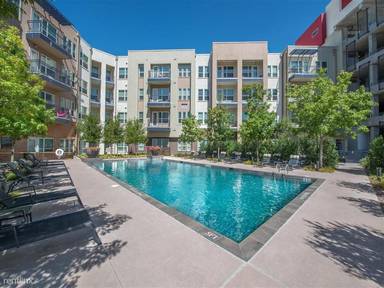 Main picture of South Side Flats