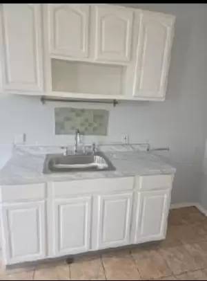 Main picture of 9 Webb St