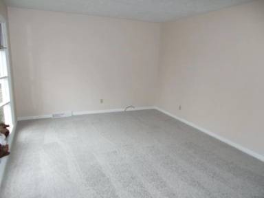 Main picture of 2235 Autumn Way