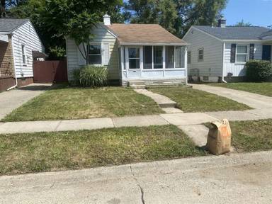 Main picture of 1741 University St