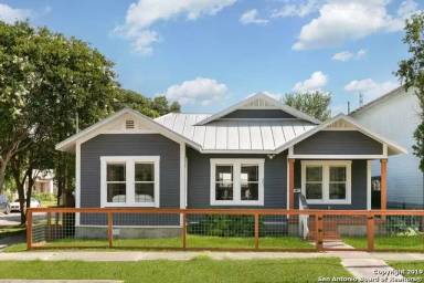 Main picture of 803 Burleson