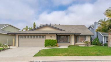Main picture of 20412 Venus Cir