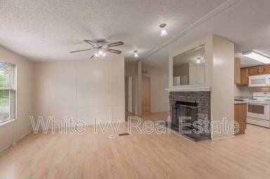 Main picture of 1323 Avenue E