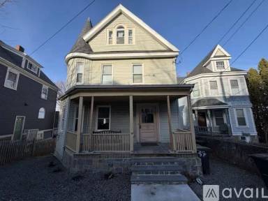 Main picture of 64 Grampian Way