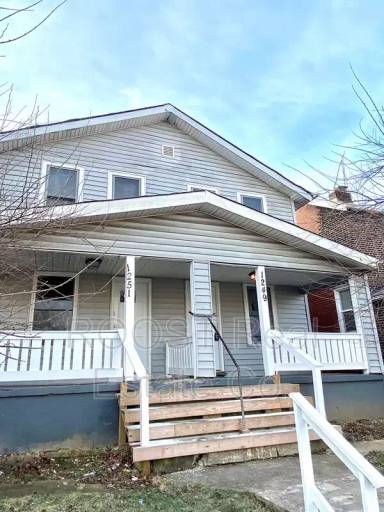 Main picture of 1251 E 15th Ave