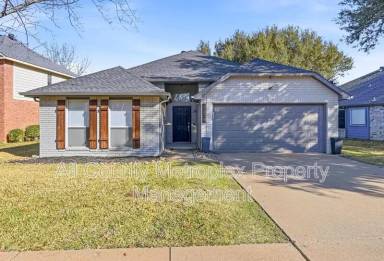 Main picture of 2024 Brookville Ln