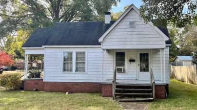 Main picture of 1006 Venus St