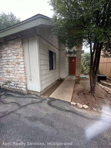 Main picture of 2002 Jones Rd