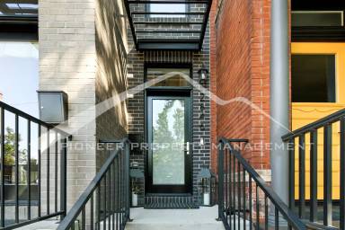 Main picture of 2846 Champa St