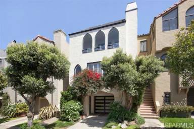 Main picture of 66 Rossi Ave