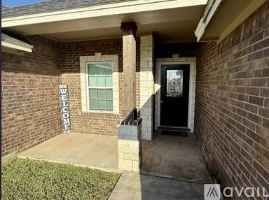 Main picture of 220 Yorktown Ave