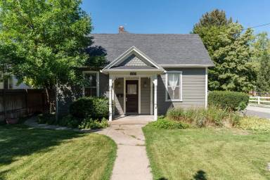 Main picture of 651 1/2 N 200 E