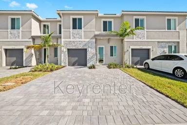 Main picture of 1339 SE 7th Ter