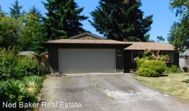 Main picture of 5117 Sprice Ct SE