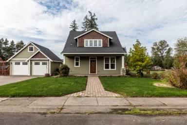 Main picture of 1989 Nickerson Ave