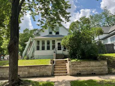 Main picture of 3403 Aldrich Ave N