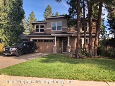 Main picture of 19146 Chiloquin Dr