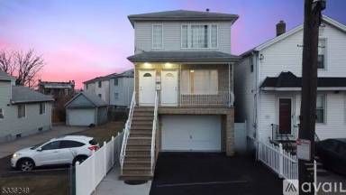 Main picture of 611 Meadow St