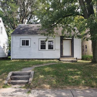Main picture of 3323 Winter St