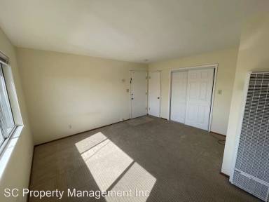 Main picture of 55 E 40th Ave