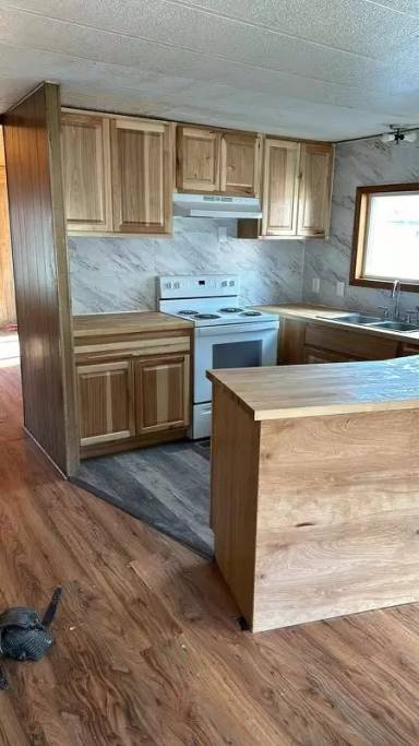 Main picture of 540 N Riley Creek Rd