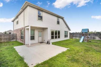 Main picture of 7603 Rainy Valley Ln