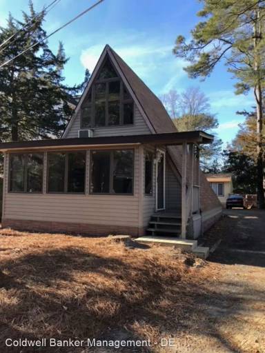 Main picture of 20540 Washington St