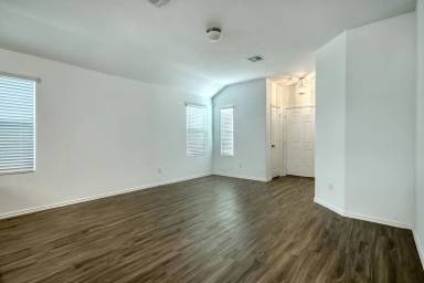 Main picture of 241 Majestic Cedar Dr