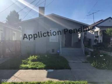 Main picture of 2818 Mabel St