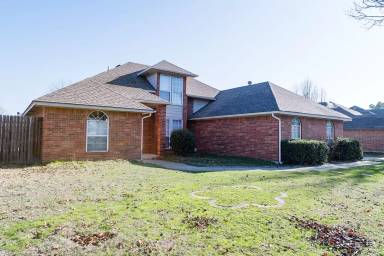Main picture of 2801 Sloane St