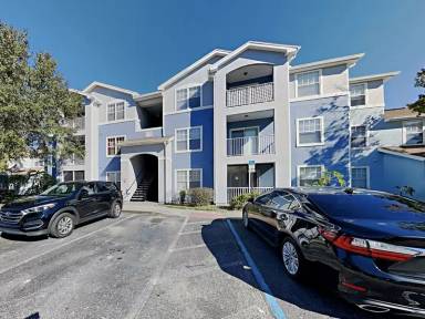 Main picture of 5800 Lake Pointe Village Cir