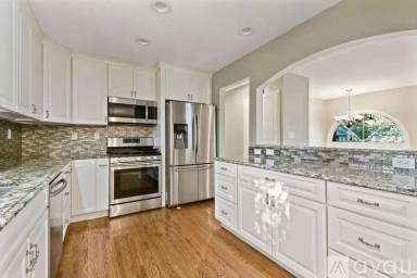 Main picture of 3301 Shepherd Hills Dr