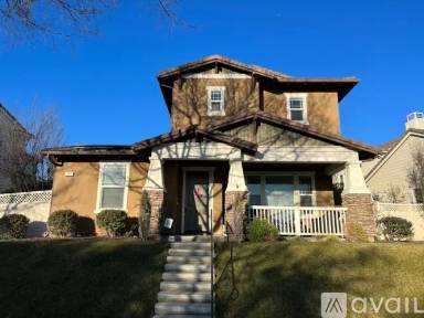 Main picture of 715 Aquamarine Ave