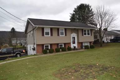 Main picture of 670 Nittany Valley Dr