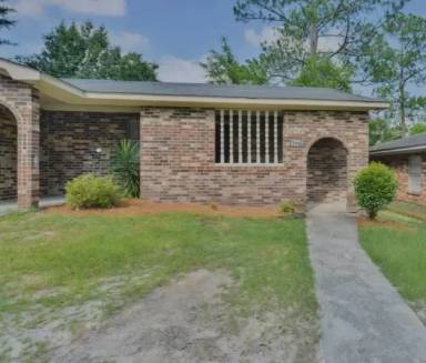 Main picture of 2116 Greenoaks Rd