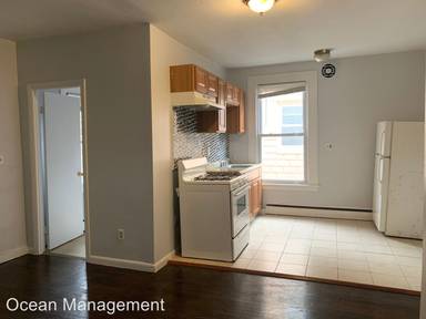 Main picture of 21 Young St