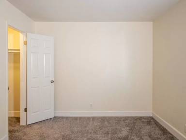 Main picture of 39 Cedar St