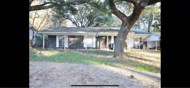 Main picture of 9417 Boxwood Dr