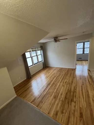 Main picture of 4230 39th Ave S