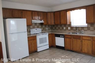 Main picture of 2921 Lindsay Ln